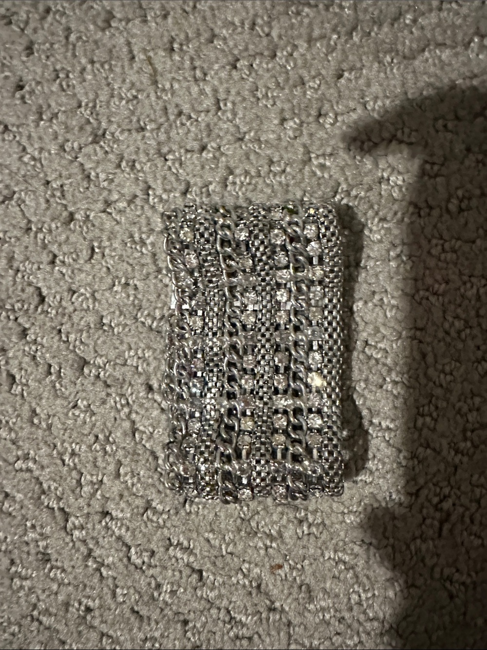 Sparkling Silver Chain-Link Evening Clutch